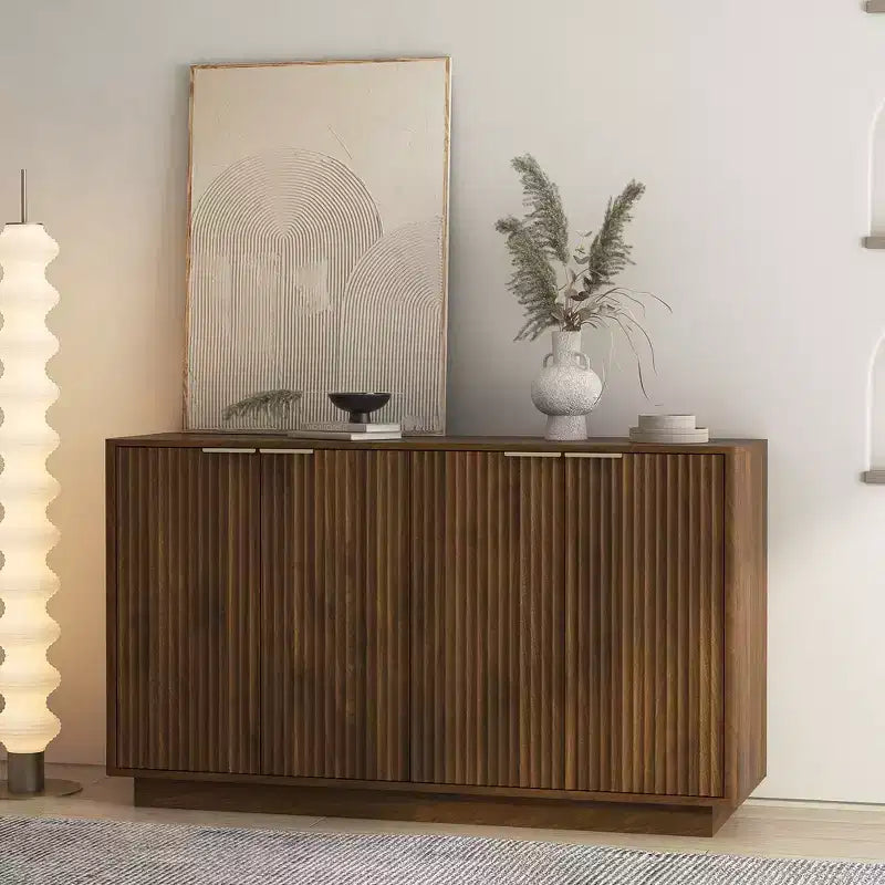 JVNOXK Buffet de rangement moderne en bois avec design encastré, étagères réglables et quatre compartiments intégrés. Bois naturel