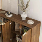 JVNOXK Buffet de rangement moderne en bois avec design encastré, étagères réglables et quatre compartiments intégrés. Bois naturel