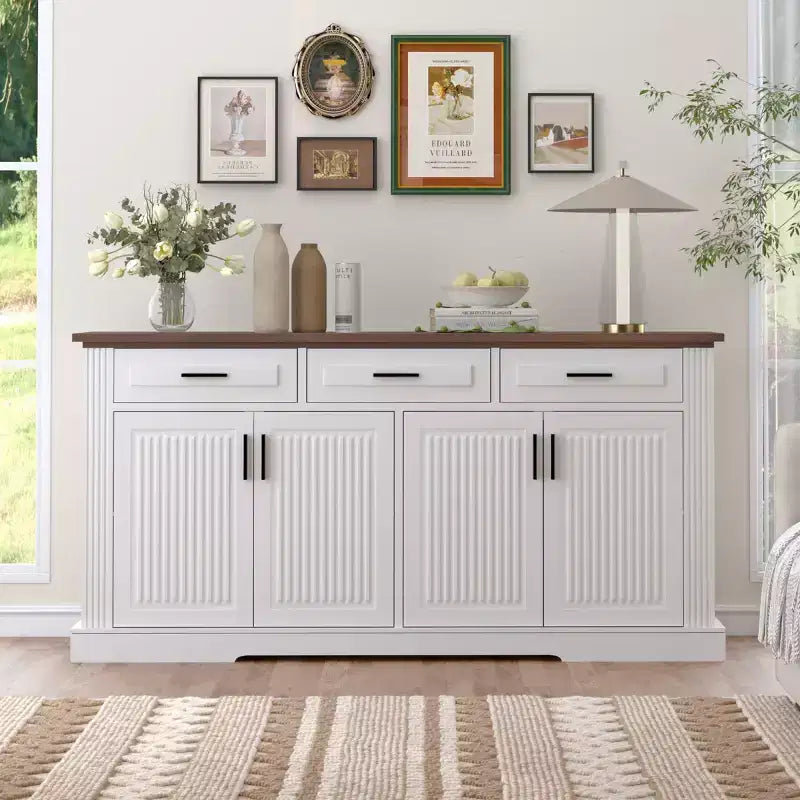 Buffet de rangement cannelé moderne Panipeachy de 160 cm, avec 4 portes et 3 tiroirs, pour salon, salle à manger ou entrée