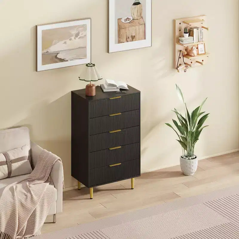 Commode à 5 tiroirs pour chambre à coucher, commode en bois de 29,5 pouces, commode cannelée avec poignées en métal doré, organisateur grande capacité pour couloir et entrée