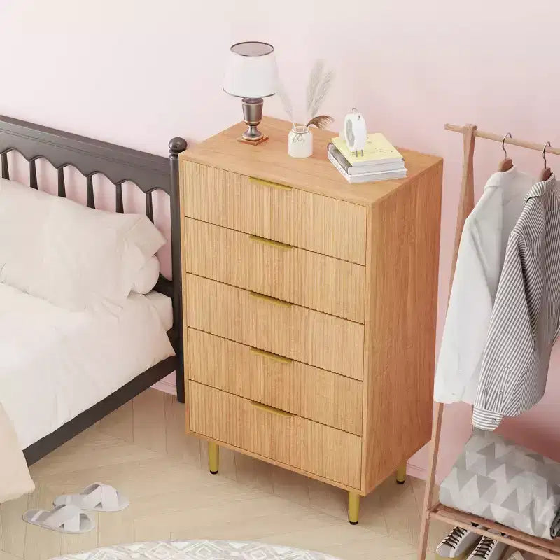Commode à 5 tiroirs pour chambre à coucher, commode en bois de 29,5 pouces, commode cannelée avec poignées en métal doré, organisateur grande capacité pour couloir et entrée