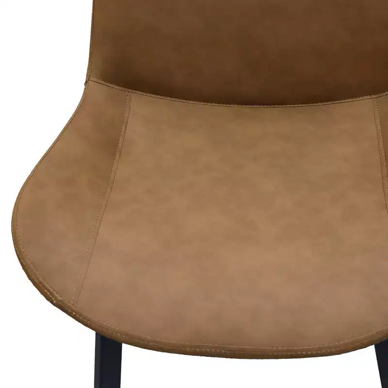 Chaise de salle à manger moderne Kelila GDFStudio, revêtement en similicuir et pieds en métal