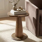 Table d'appoint ronde Lantine de 53 cm en bois massif avec motifs de cernes, base conique, pour salon, chambre, petits espaces