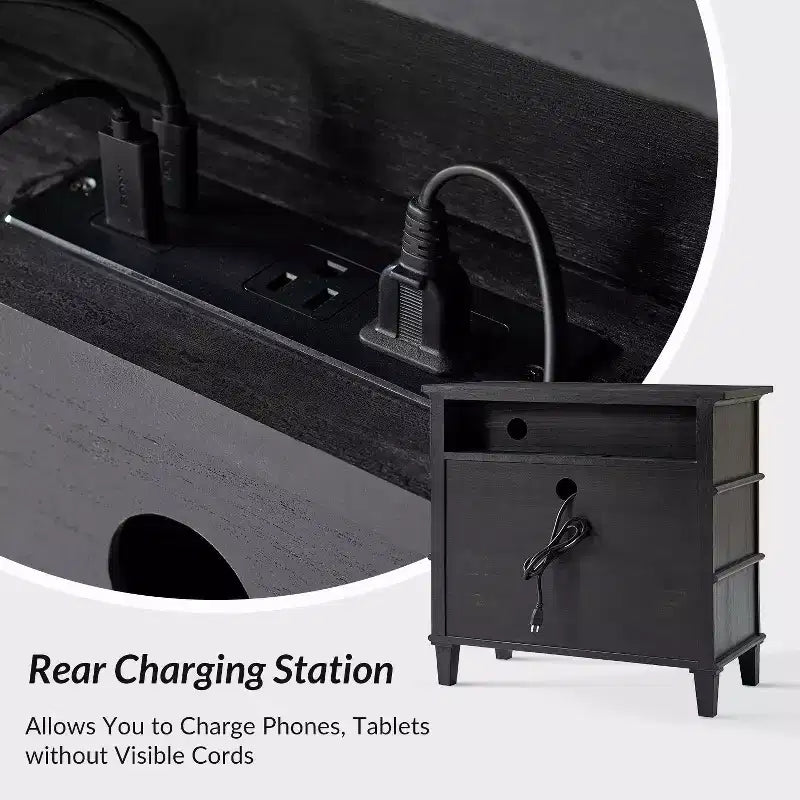 Table d'appoint Helena 28W en bois massif à 3 tiroirs, lot de 2 avec station de charge intégrée | HULALA HOME