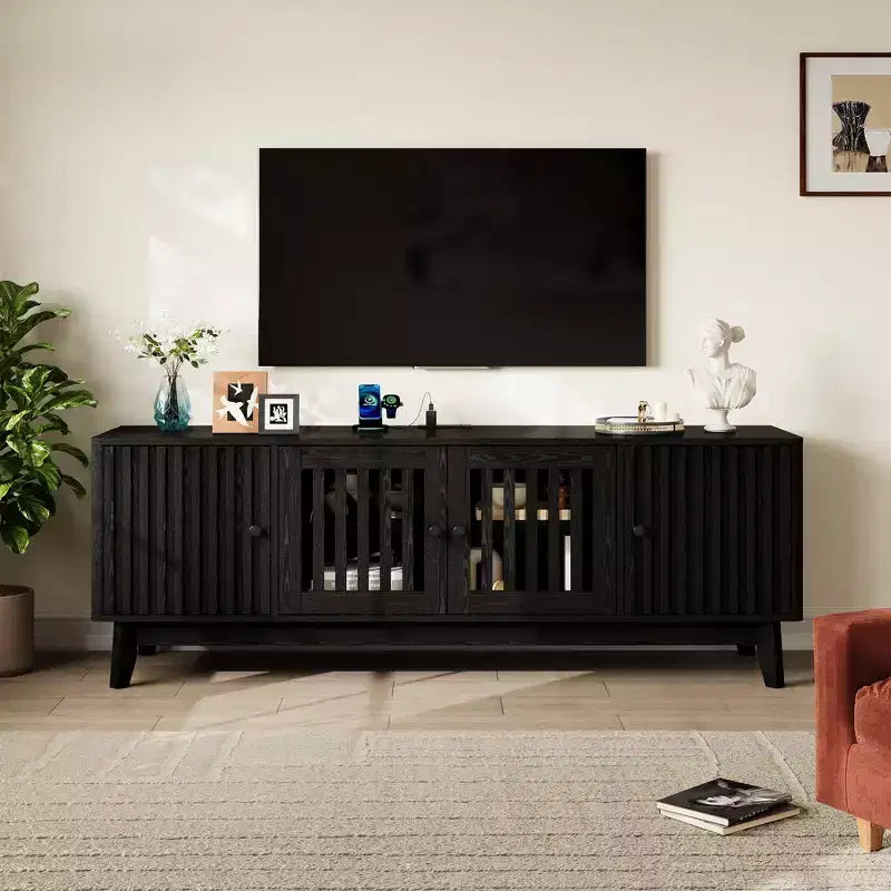 Meuble TV pour salon, meuble TV 63 po pour téléviseurs jusqu'à 70 po avec prise de courant, étagères de rangement réglables, table console multimédia
