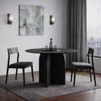 Table à manger ronde HomeRoots 42 avec piétement central en bois noir