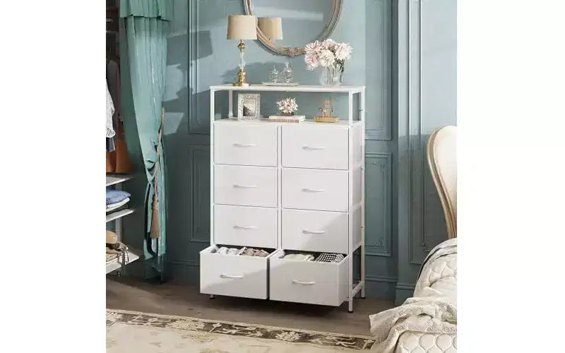 Commode de chambre à coucher DEXYLLO en tissu avec étagères ouvertes, commodes hautes à 8 tiroirs, tour de rangement avec bacs en tissu, blanc