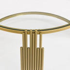 Table basse en verre trempé de 31,5 po avec motif métallique asymétrique et étagère inférieure