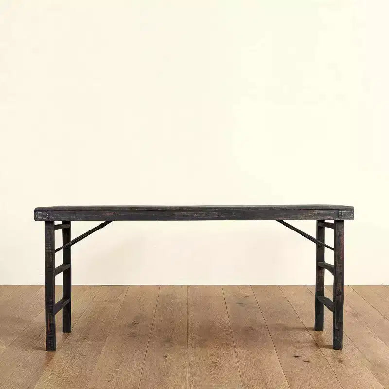 Table pliante longue en bois de récupération Storied Home vieilli, noir délavé : rustique, sans assemblage, capacité de 125 kg