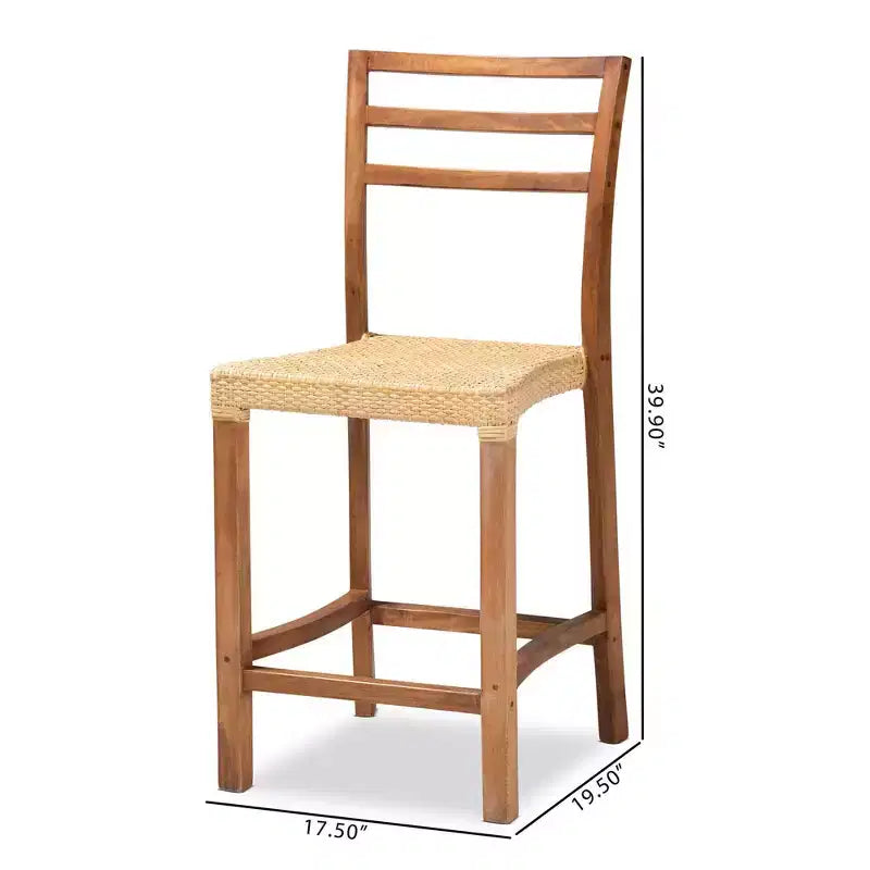 Tabouret de bar à hauteur de comptoir Arthur Wood et rotin Naturel/Noyer - bali & pari : Style bohème, Aucun assemblage requis