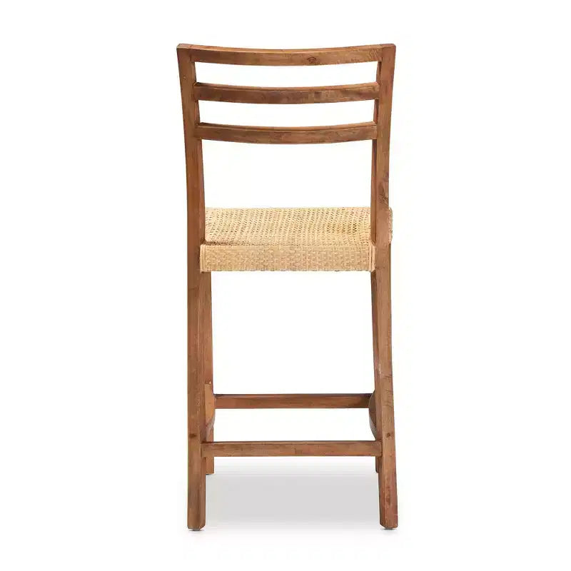 Tabouret de bar à hauteur de comptoir Arthur Wood et rotin Naturel/Noyer - bali & pari : Style bohème, Aucun assemblage requis