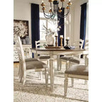 Lot de 2 chaises de salle à manger Realyn Ladderback rembourrées, blanc écaillé - Signature Design by Ashley