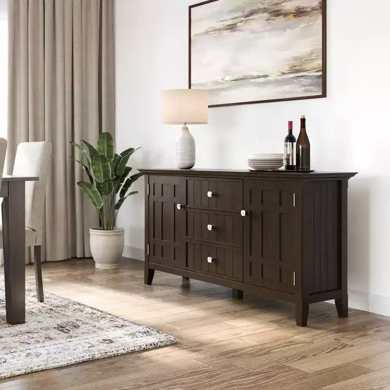 Buffet Bissell Bois Naturel - WyndenHall : Rangement pour Bouteilles de Vin, Étagères Réglables, Pin et Contreplaqué