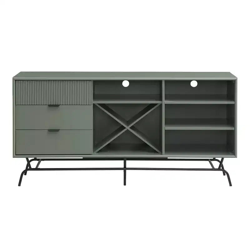 Buffet moderne miBasics Heath 152 cm avec cave à vin vert sauge : meuble de rangement autoportant, 4 étagères, 3 tiroirs