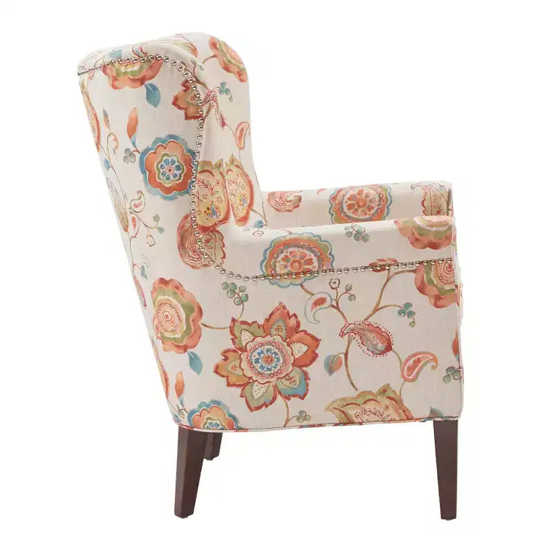 Fauteuil d'appoint Donner crème – Madison Park : Dossier haut élégant, Clous décoratifs argentés, Pieds finition Maroc