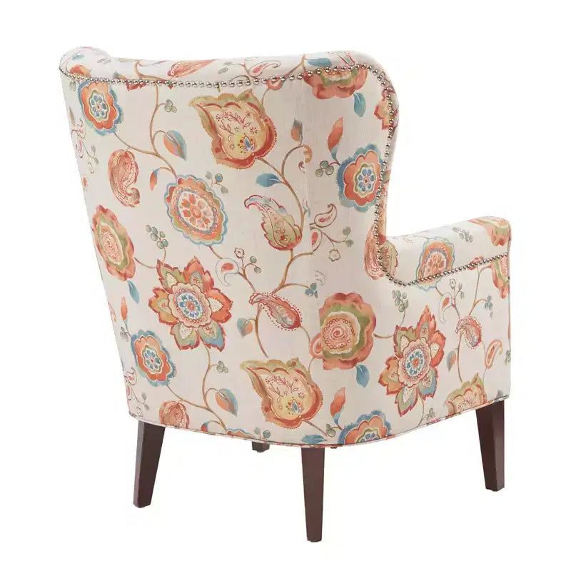 Fauteuil d'appoint Donner crème – Madison Park : Dossier haut élégant, Clous décoratifs argentés, Pieds finition Maroc