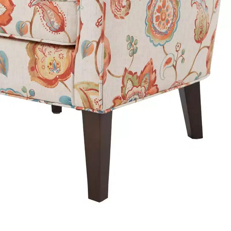 Fauteuil d'appoint Donner crème – Madison Park : Dossier haut élégant, Clous décoratifs argentés, Pieds finition Maroc