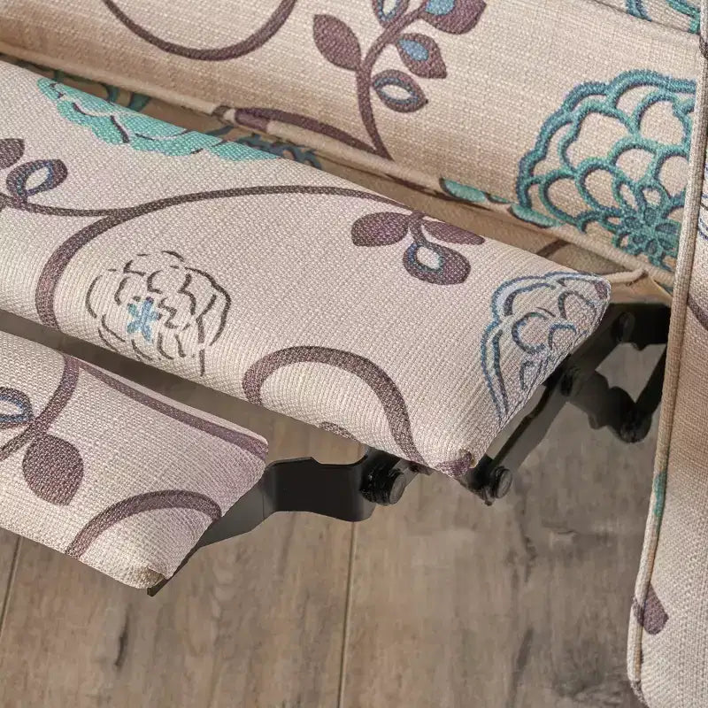 Fauteuil inclinable en tissu Darvis blanc - Christopher Knight Home : Design compact, pieds fuselés, bords passepoilés
