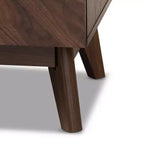 Commode 6 tiroirs en bois Baxton Studio Hartman, brun noyer : Rangement moderne, design vertical, 79 cm de hauteur