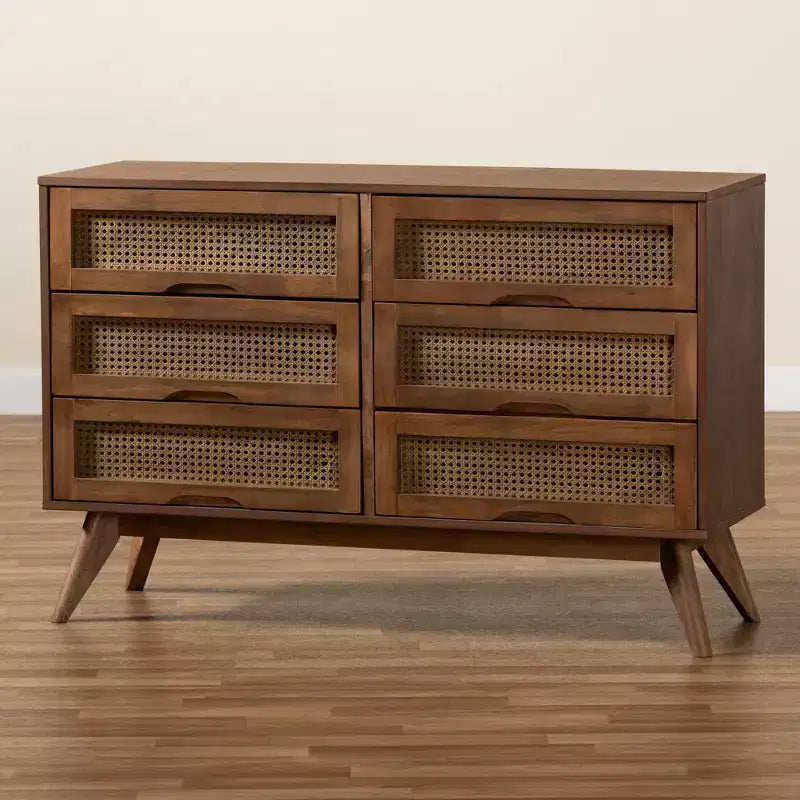 Commode à 6 tiroirs en bois et rotin synthétique Barrett, pieds inclinés - Baxton Studio