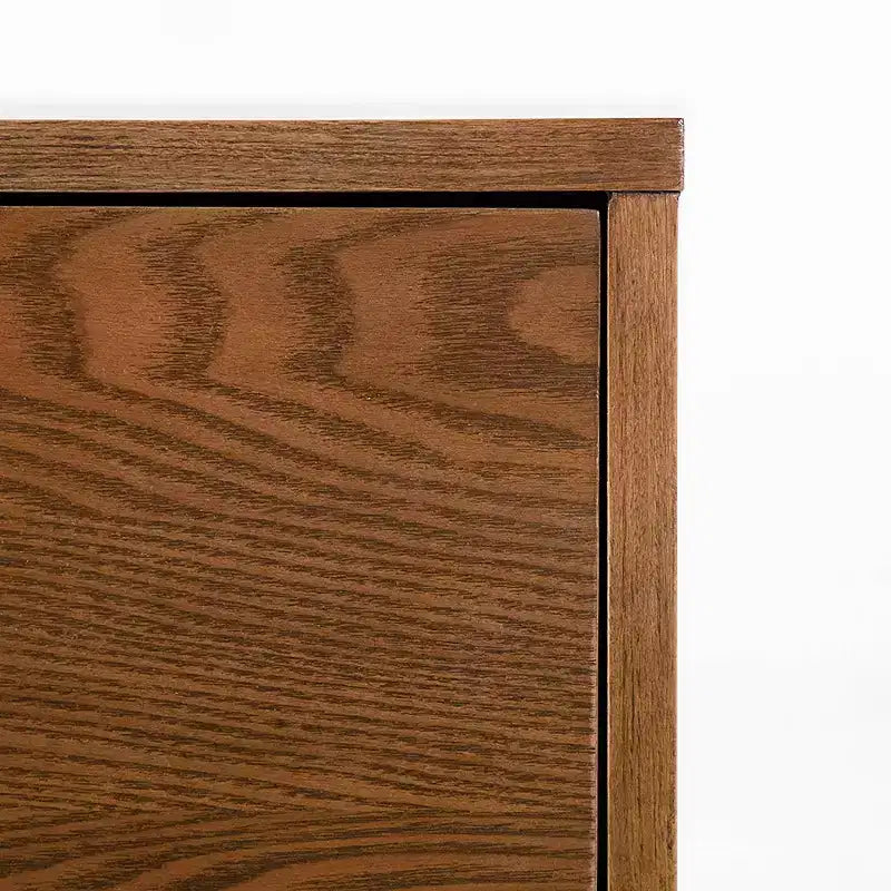 HOMES: Inside + Out Commode Riverstone Mid-Century Modern à 5 tiroirs avec système anti-basculement Interlock, Noyer