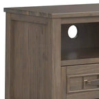 Meuble TV bas Rowan pour téléviseurs jusqu'à 60 po, brun fumé – Wyndenhall : Meuble console média en bois massif avec rangement