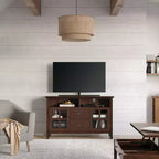 Meuble TV Stratford pour téléviseurs jusqu'à 60 po Brun roux - WyndenHall : Console de rangement avec étagères réglables