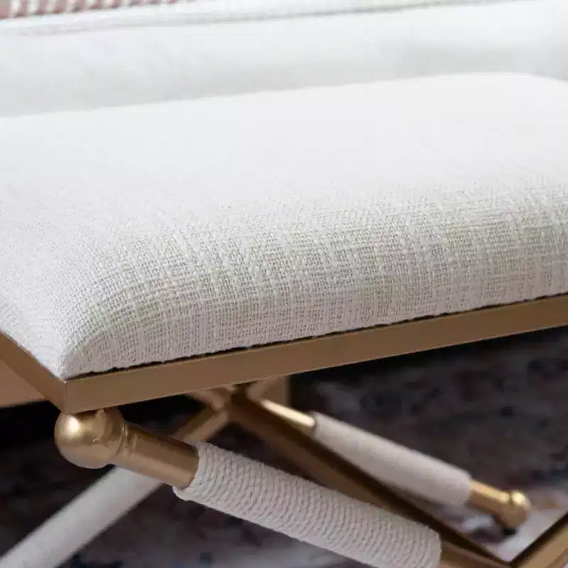 Tabouret d'appoint Linon Ashburn coloris avoine et doré