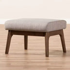 Pouffe en tissu gris clair Bianca Mid-Century Modern en noyer - Baxton Studio