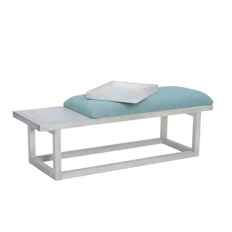 Banc de rangement capitonné Lemire avec plateau, blanc délavé et bleu sarcelle - Powell : Siège d'entrée, capacité de 136 kg