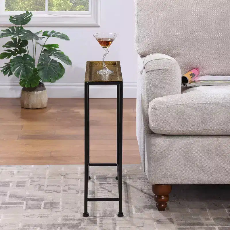 Table d'appoint Tivoli Comfort Pointe Laiton/Bronze antique : Plateau amovible, Aucun assemblage requis, Cadre métallique