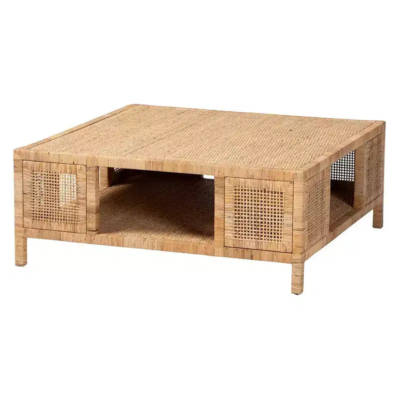 Table basse carrée en rotin de Bornéo et bois d'acajou, miel clair, par bali & pari