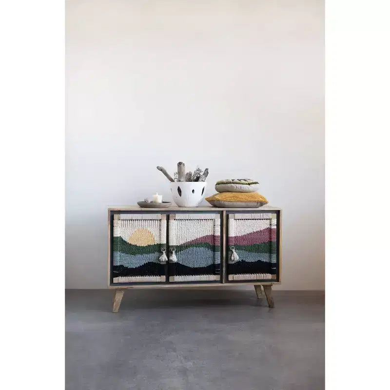 Console en bois de manguier Storied Home motif crème : Portes en corde tressée, Rangement divisé, Montage sans outils