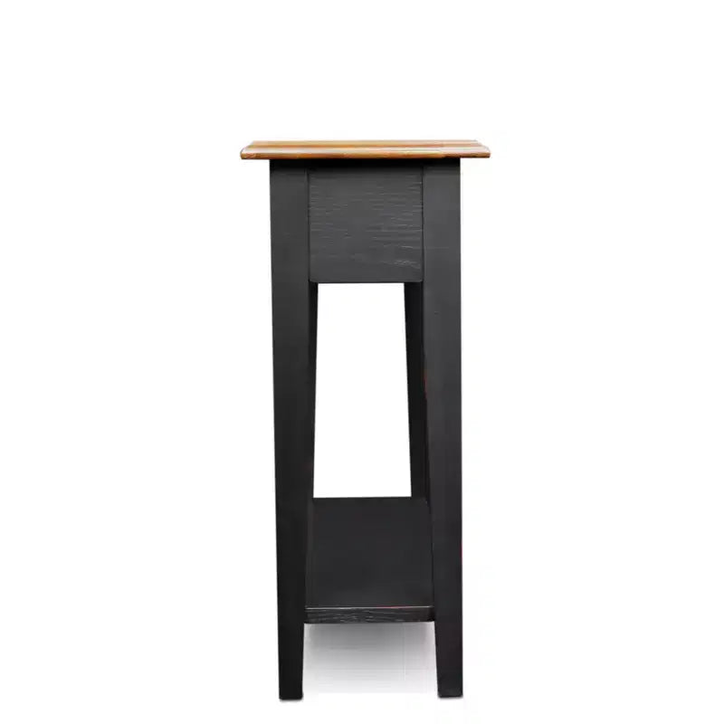 Table d'appoint Favorite Finds, finition ardoise - Leick Home : Dessus en chêne, base noire, tiroir de rangement et étagère