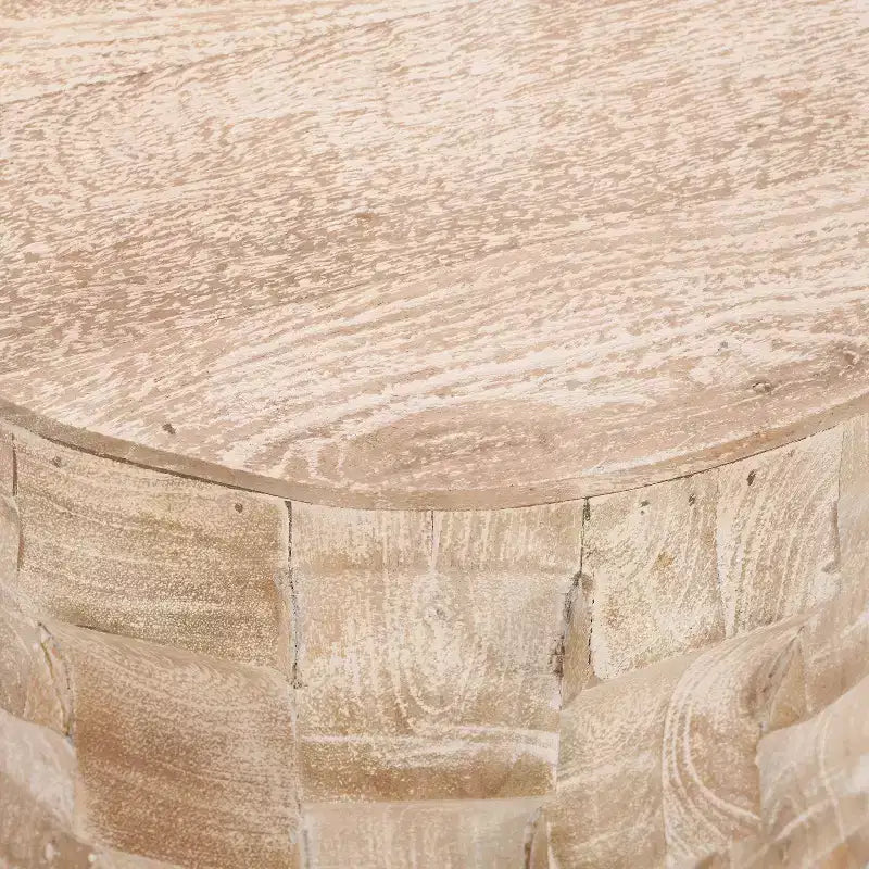 The Urban Port Table d'appoint ronde 20 pouces forme tambour avec motif texturé 3D finition blanc vieilli blanc