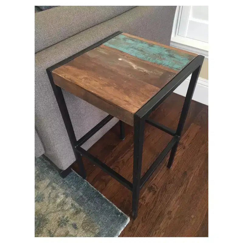 Tabouret industriel en bois de récupération et fer - (H26 x L14 x P14) - Naturel - Timbergirl
