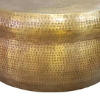 Table basse ronde Urban Port 32" style tambour artisanal en aluminium texturé martelé et estampé laiton antique