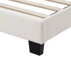 Lit plateforme standard rembourré en bouclé moderne Queen Heartwild 24/7 Shop At Home, blanc
