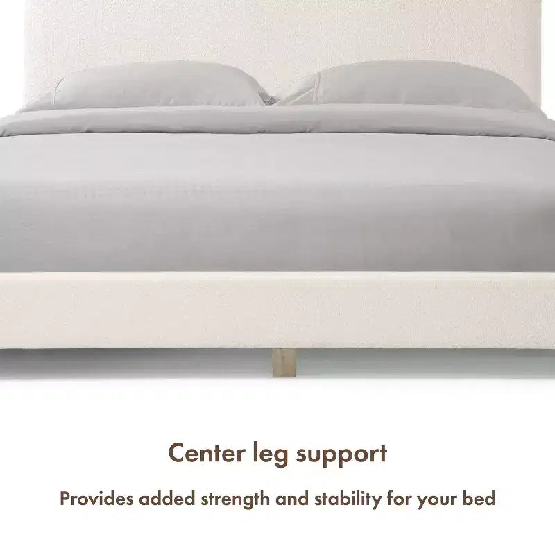 Lit plateforme standard rembourré en bouclé moderne Queen Heartwild 24/7 Shop At Home, blanc