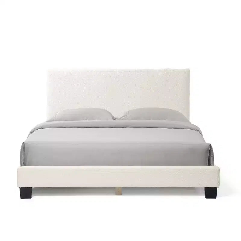 Lit plateforme standard rembourré en bouclé moderne Queen Heartwild 24/7 Shop At Home, blanc