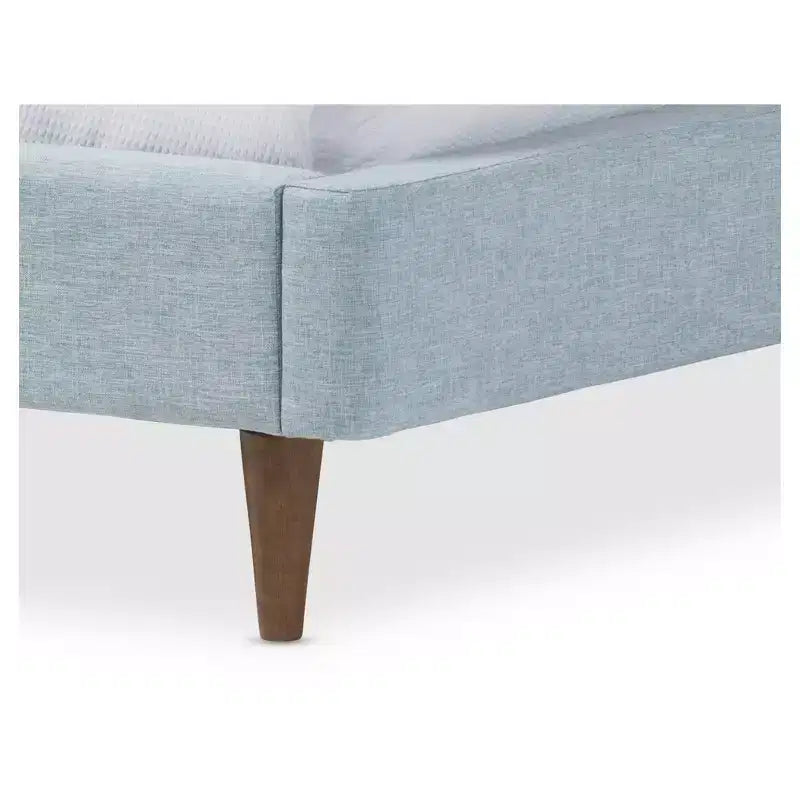 Lit plateforme Hannah Mid-Century Modern en tissu – Grand Lit – Baxton Studio