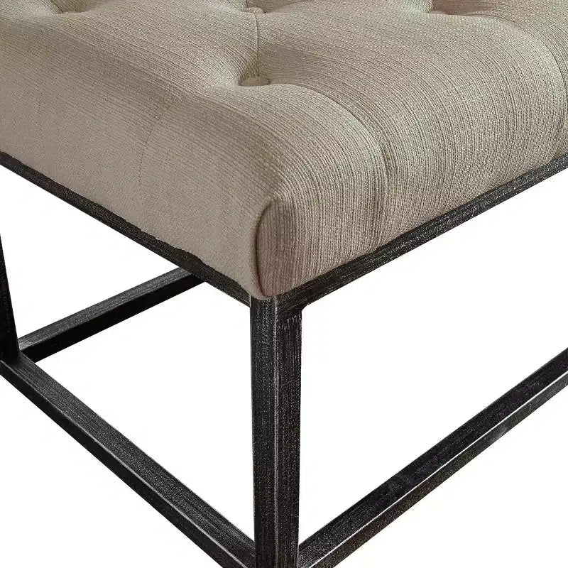 Banc capitonné Danes avec pieds en fer - Finch