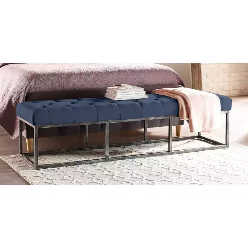 Banc capitonné Danes avec pieds en fer - Finch