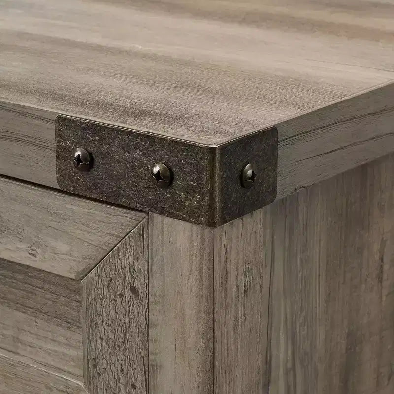 Meuble d'appoint Clarabelle en bois de grange rustique avec porte coulissante - Saracina Home