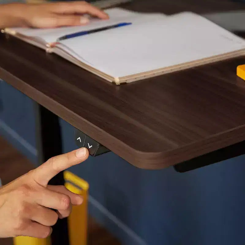 Bureau debout réglable en hauteur Creativity Electric - Serta