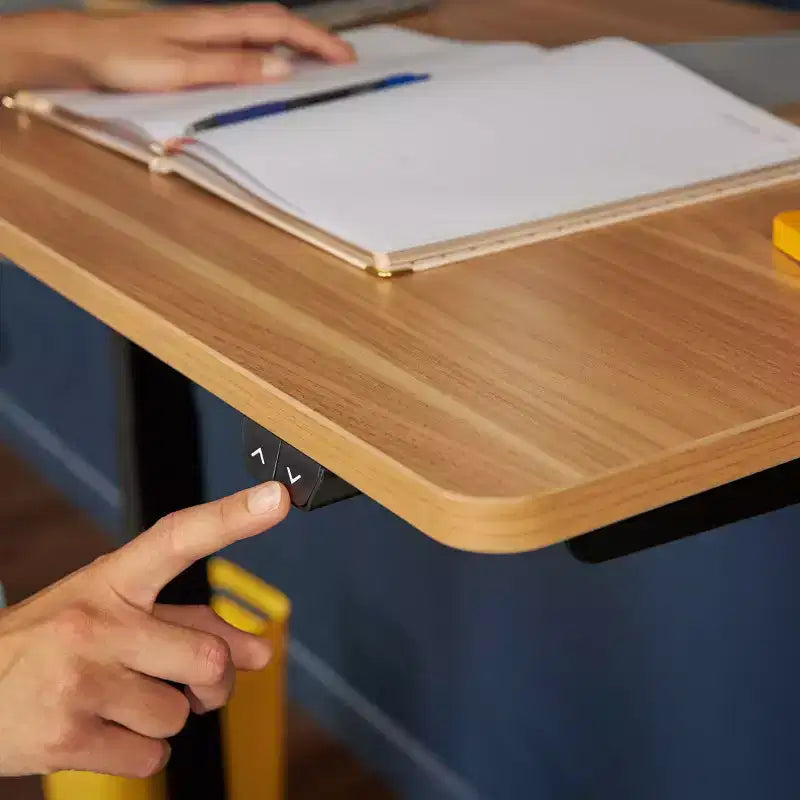Bureau debout réglable en hauteur Creativity Electric - Serta