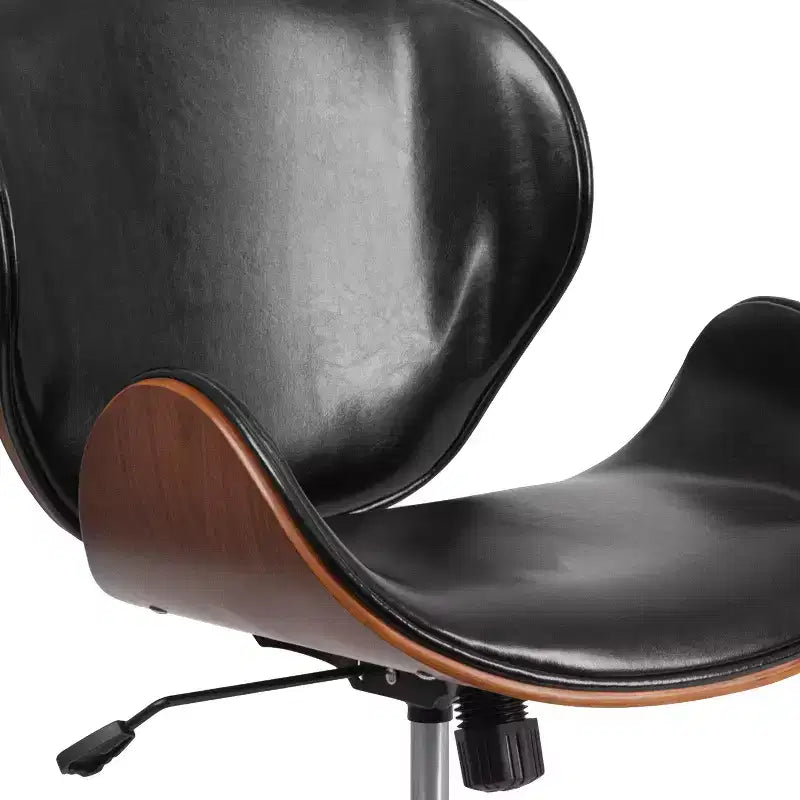 Chaise de bureau de conférence Emma et Oliver en bois mi-dossier avec siège en cuir