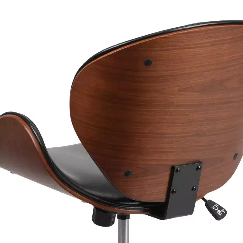 Chaise de bureau de conférence Emma et Oliver en bois mi-dossier avec siège en cuir