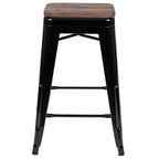 Emma et Oliver Tabouret de bar d'intérieur en métal de 24 po avec siège en bois – Ensemble empilable de 4