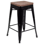 Emma et Oliver Tabouret de bar d'intérieur en métal de 24 po avec siège en bois – Ensemble empilable de 4